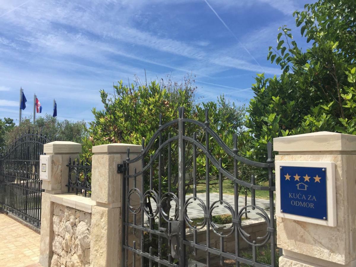 Villa Dabo Novalja Exteriér fotografie